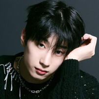 SEUNGWOO